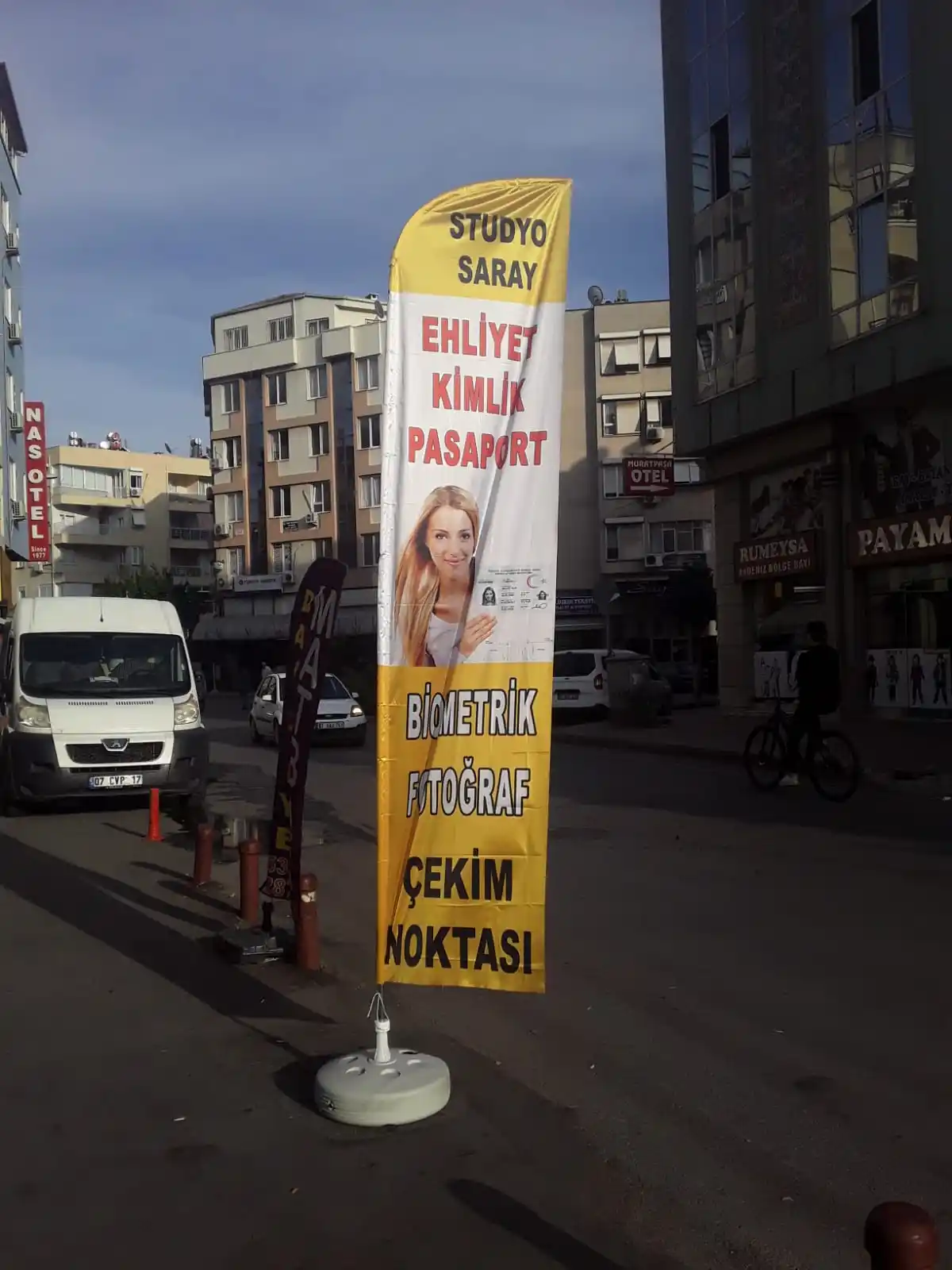 Fotoğrafçı Yelken Bayrağı-19